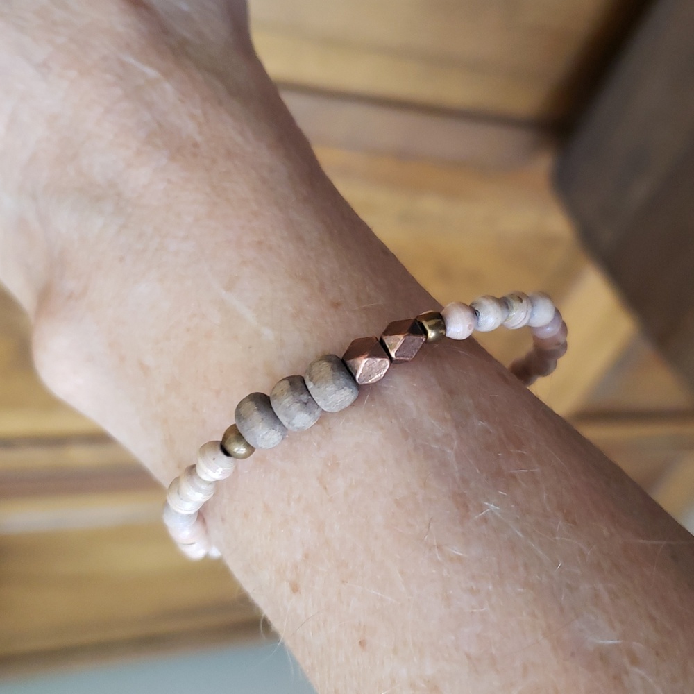 Wooden Neutral Beaded Bracelet with Metallic Bead Accents
